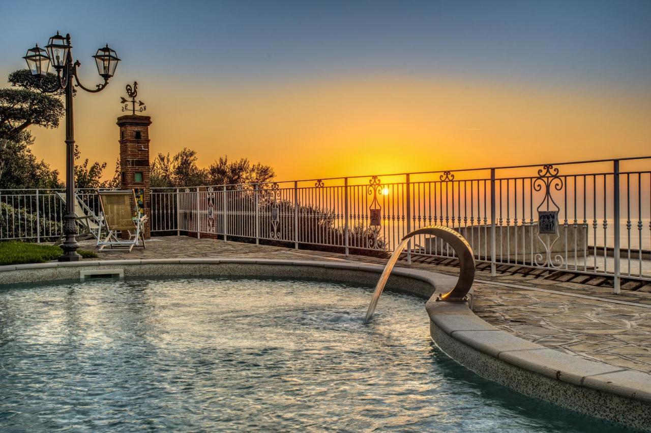 Villa Marika - Private Heated Pool Масса-Лубренсе Экстерьер фото